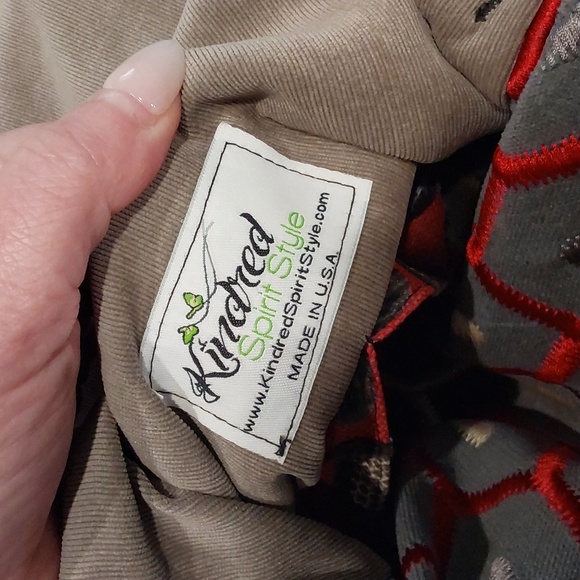 Kindred Spirit Style leopard print and tribal pattern Messanger Crossbody Bag - Picture 7 of 12